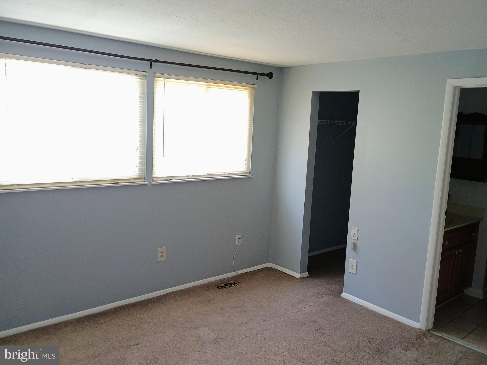 AMBER MEADOWS - Residential Lease