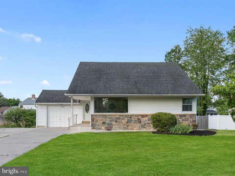 Homes For Sale - 1608 Bryant Road<br/> CHERRY HILL, NJ 08003
