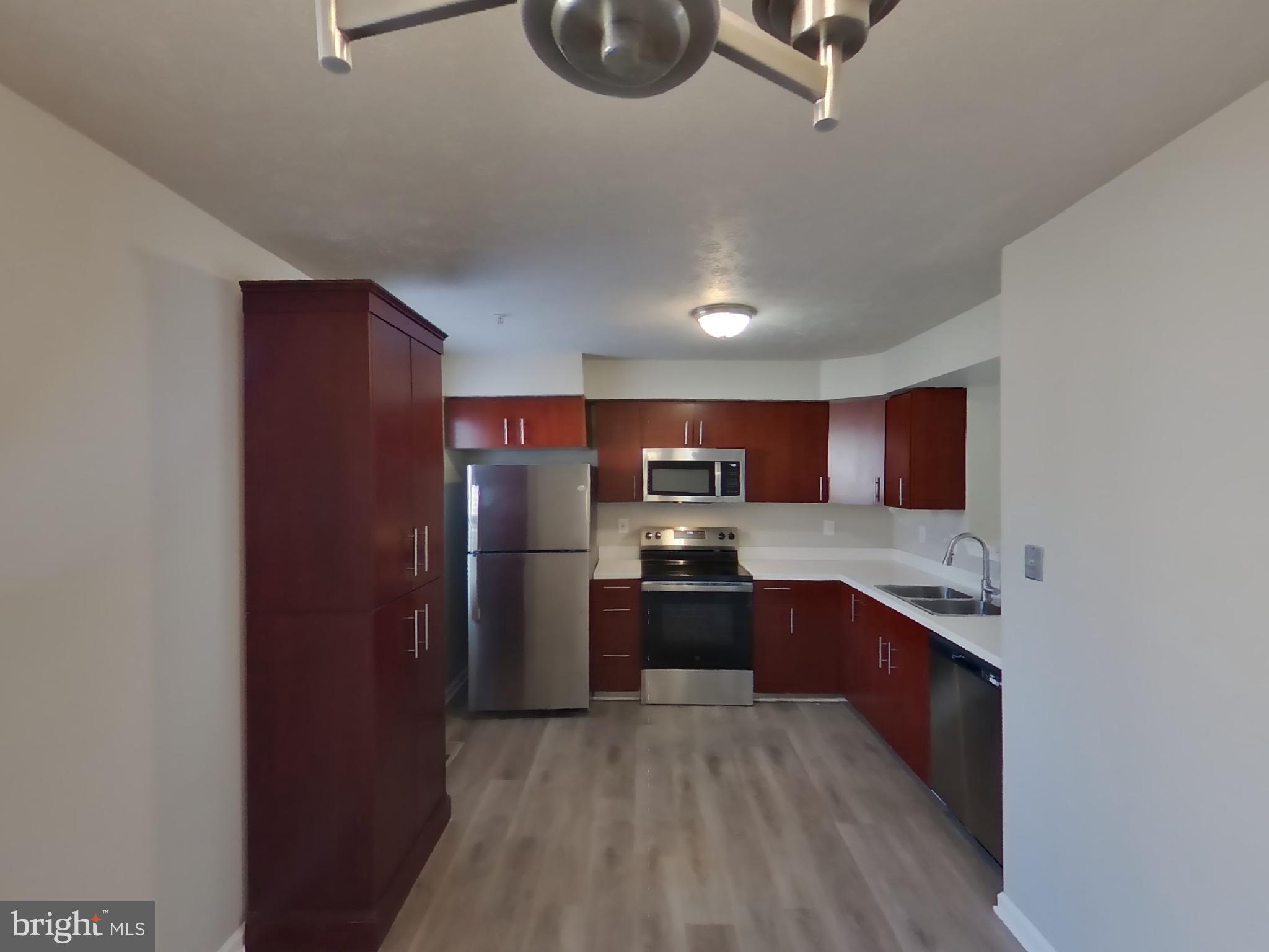 BARKLEY WOODS - Residential Lease