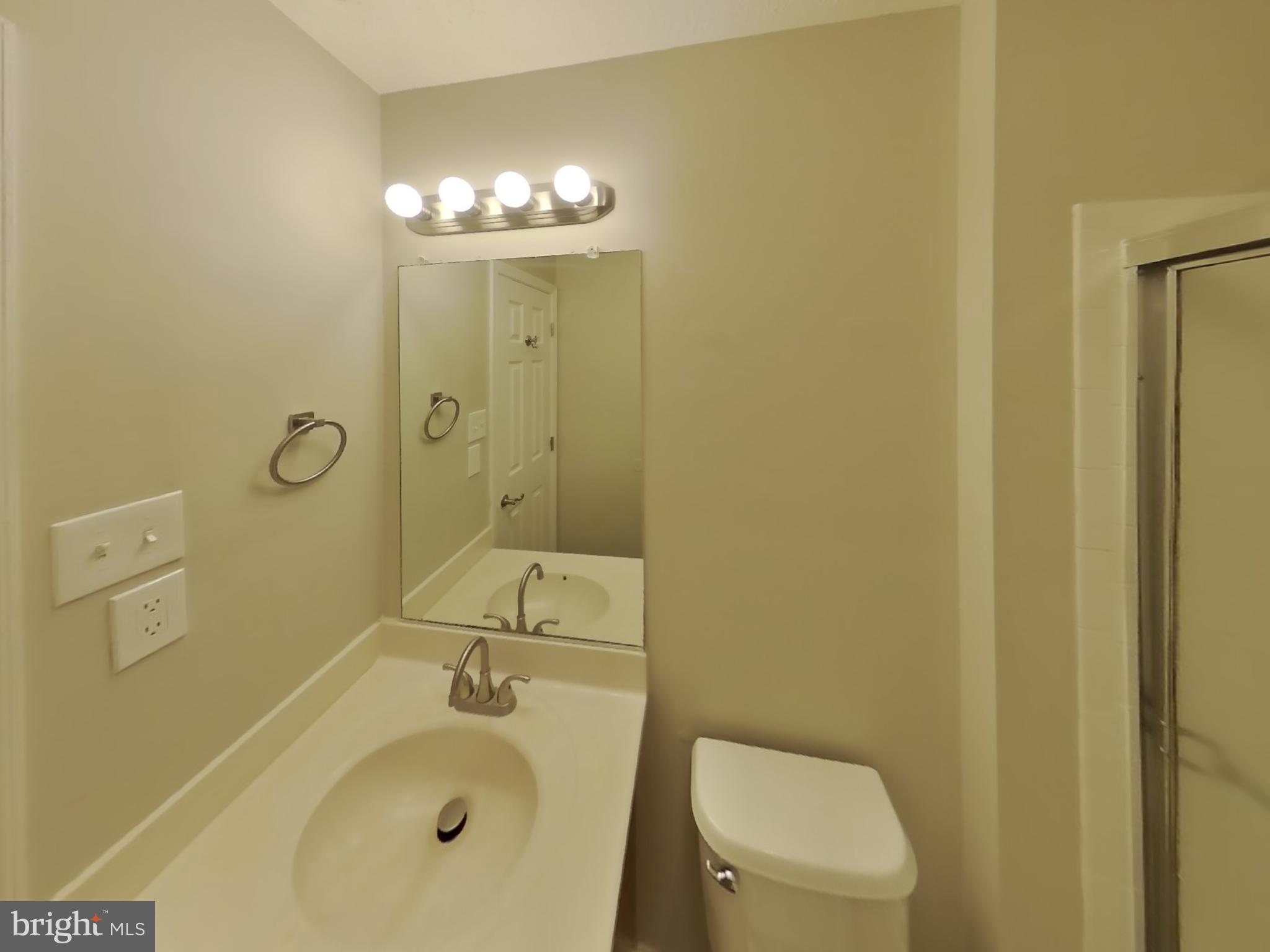 BARKLEY WOODS - Residential Lease