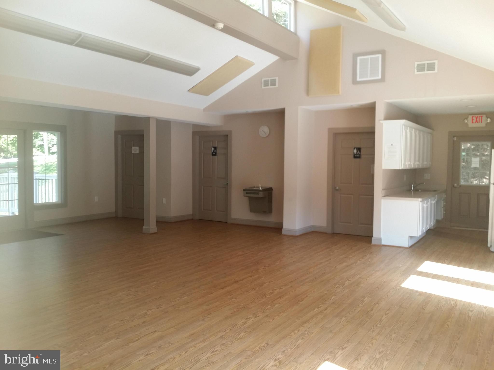 NEWINGTON FOREST - Residential