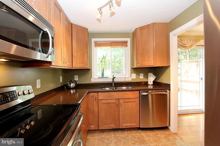 NEWINGTON FOREST - Residential