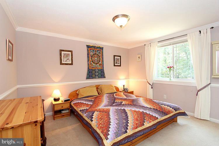 NEWINGTON FOREST - Residential