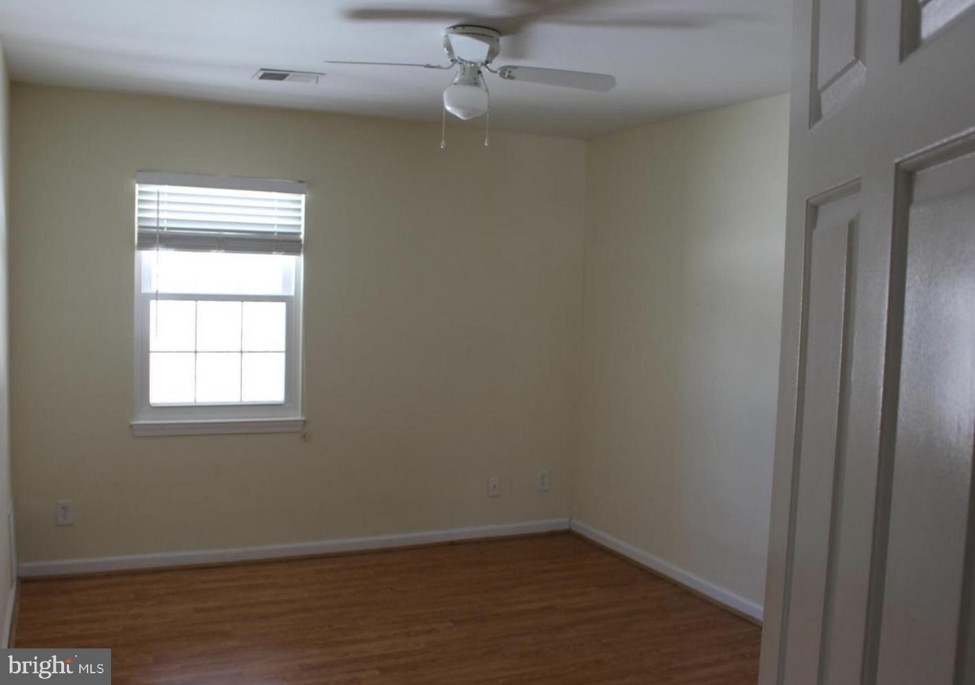 LAKESHORE - Residential Lease