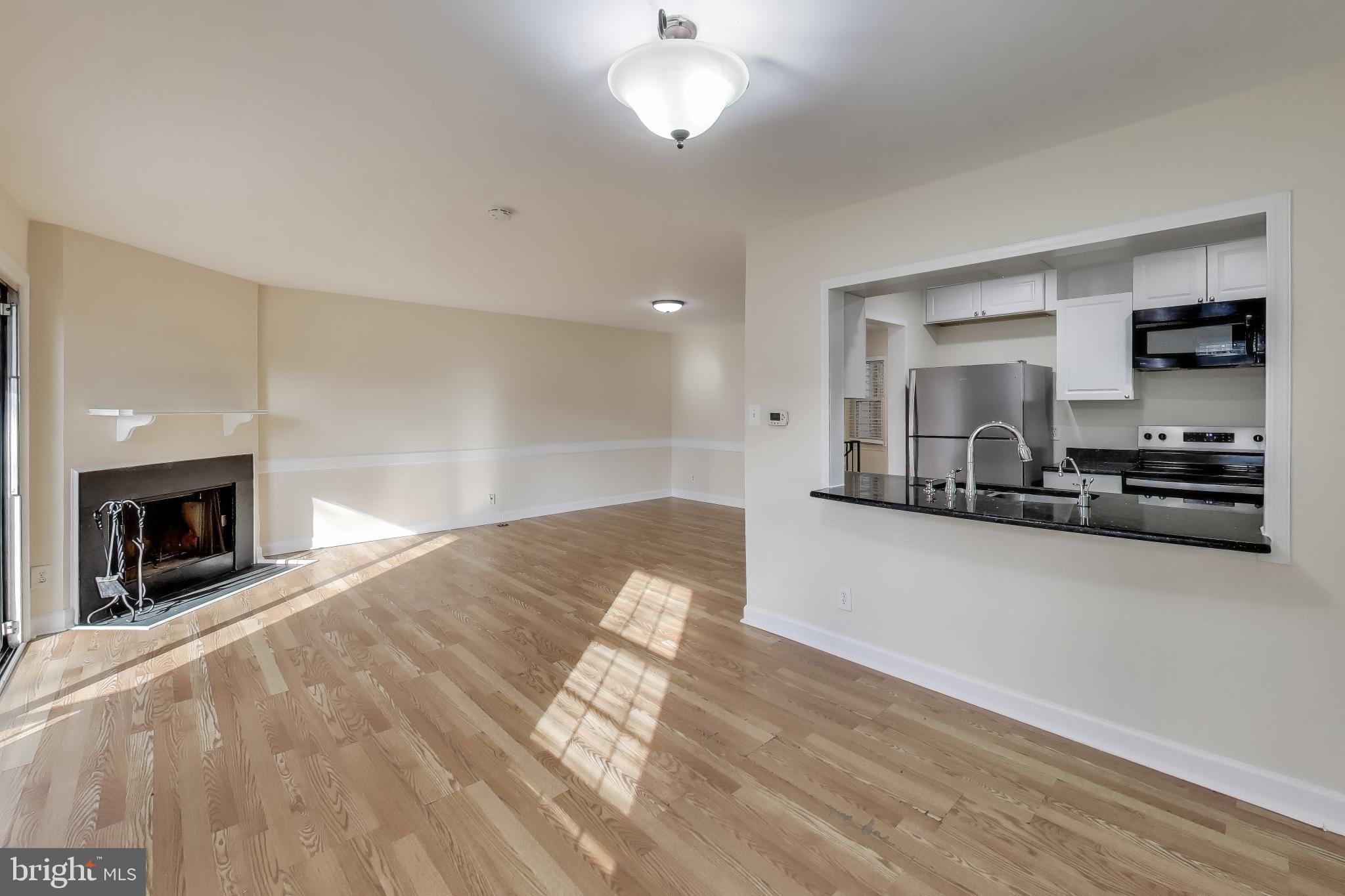 LAKESHORE - Residential Lease