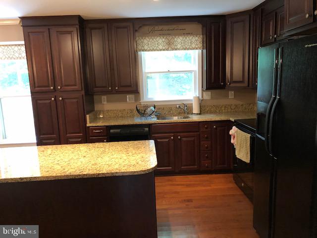 MONTCLAIR - Residential Lease