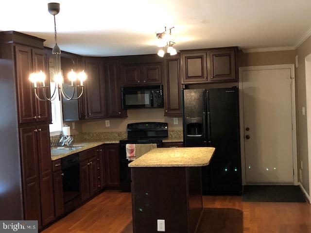 MONTCLAIR - Residential Lease