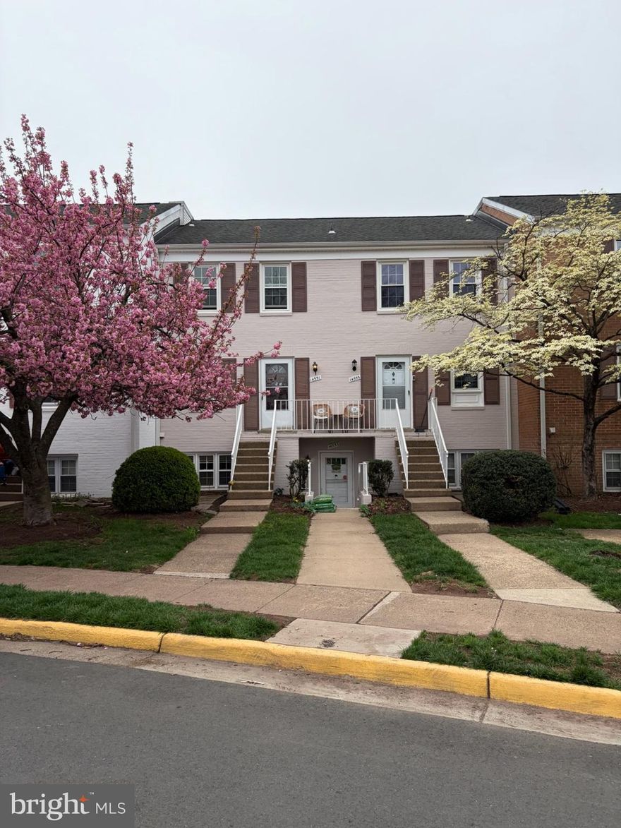 Welcome to this well-maintained, move-in ready, first-floor garden-style condo in the heart of Centreville, offering a rare blend of updated living, private outdoor space, and everyday convenience. Bright and inviting, the home features a functional open layout with seamless flow from the living area into the kitchen, well-suited for both daily living and hosting. The kitchen has been thoughtfully updated with granite countertops, modern cabinetry, and stainless steel appliances, complemented by updated flooring, fresh paint, and a renovated bathroom. A new sliding glass door brings in natural light and provides direct access to outdoor space, while in-unit washer and dryer add practical convenience. Recent major updates include an updated HVAC system and water heater, adding comfort and peace of mind for the next owner. A standout feature is the private, fenced backyard, backing to a peaceful walking trail and mature trees, offering a level of privacy and separation from neighboring units rarely found in condo living. Parking is simple and convenient with one assigned space (#53), plus additional parking options including permits and street parking. Location matters here. Quick access to I-66, Route 28, and Route 29 makes commuting straightforward, with Dulles International Airport, Reagan National Airport, and Washington, D.C. all within easy reach. Everyday convenience is covered with nearby Lidl, Giant, and Lotte Plaza Market, along with shopping, dining, and services throughout Centreville. Outdoor living is a real highlight of this location, with nearby parks and green spaces including Ellanor C. Lawrence Park, Virginia Run Community Park, and Bull Run Regional Park, offering miles of walking trails, nature paths, and open green space for hiking, jogging, or relaxing outdoors. In addition, the walking trail directly behind the home provides immediate access to nature right from your backyard. For lifestyle and routine convenience, Life Time Fitness, Centreville Regional Library, and local movie theaters are all just minutes away. This home offers updated features, private outdoor space, and a highly convenient Centreville location.