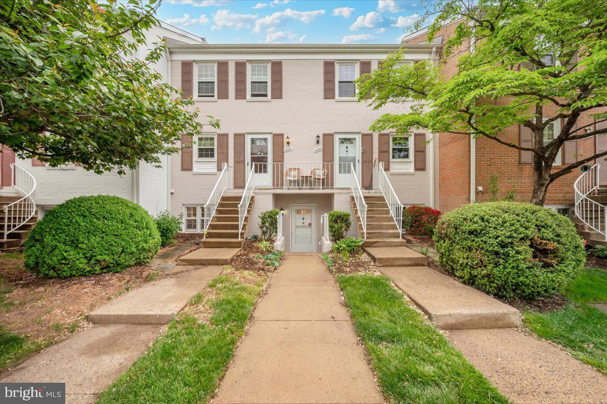 THE MEADOWS - Residential