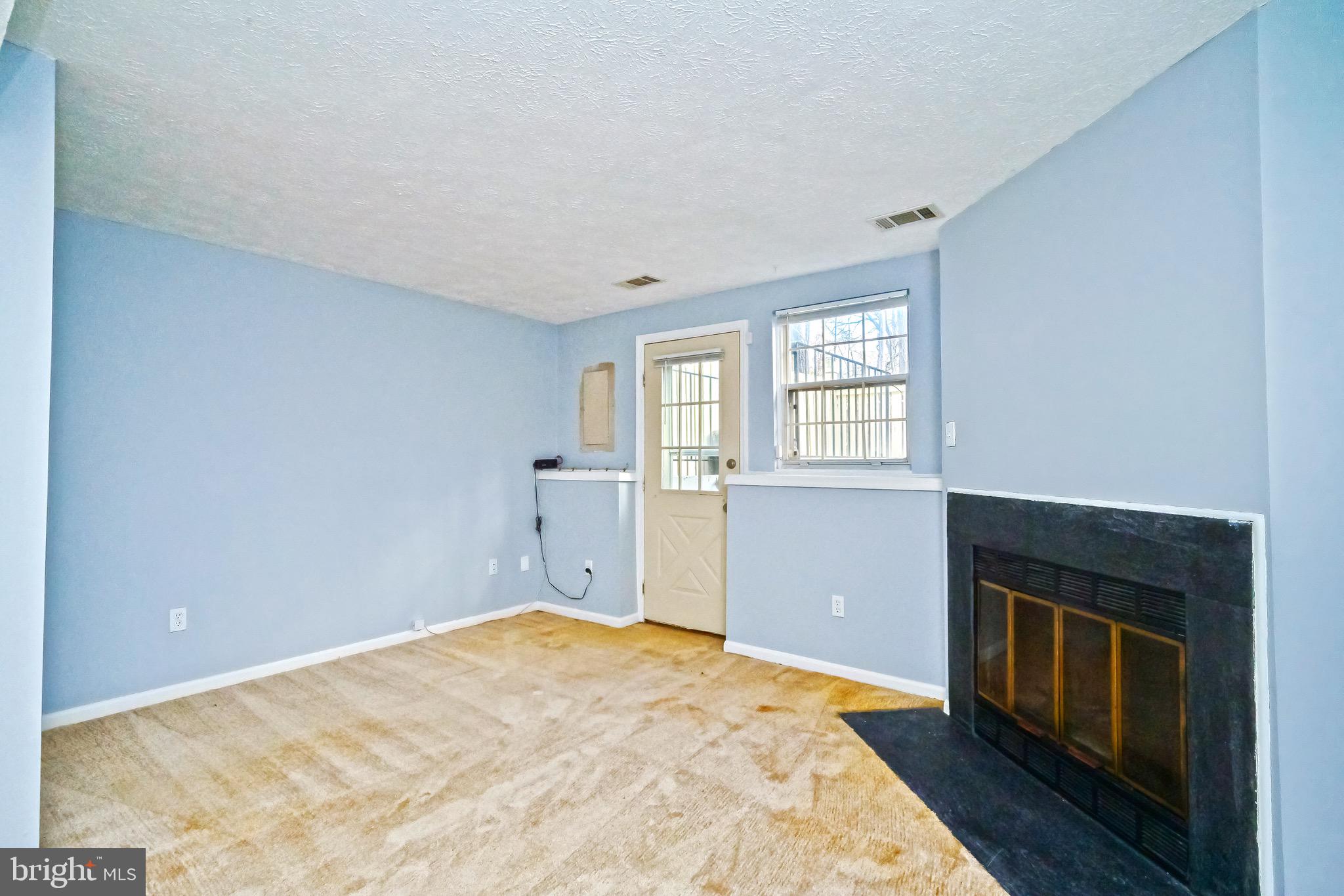 THORNHILL - Residential