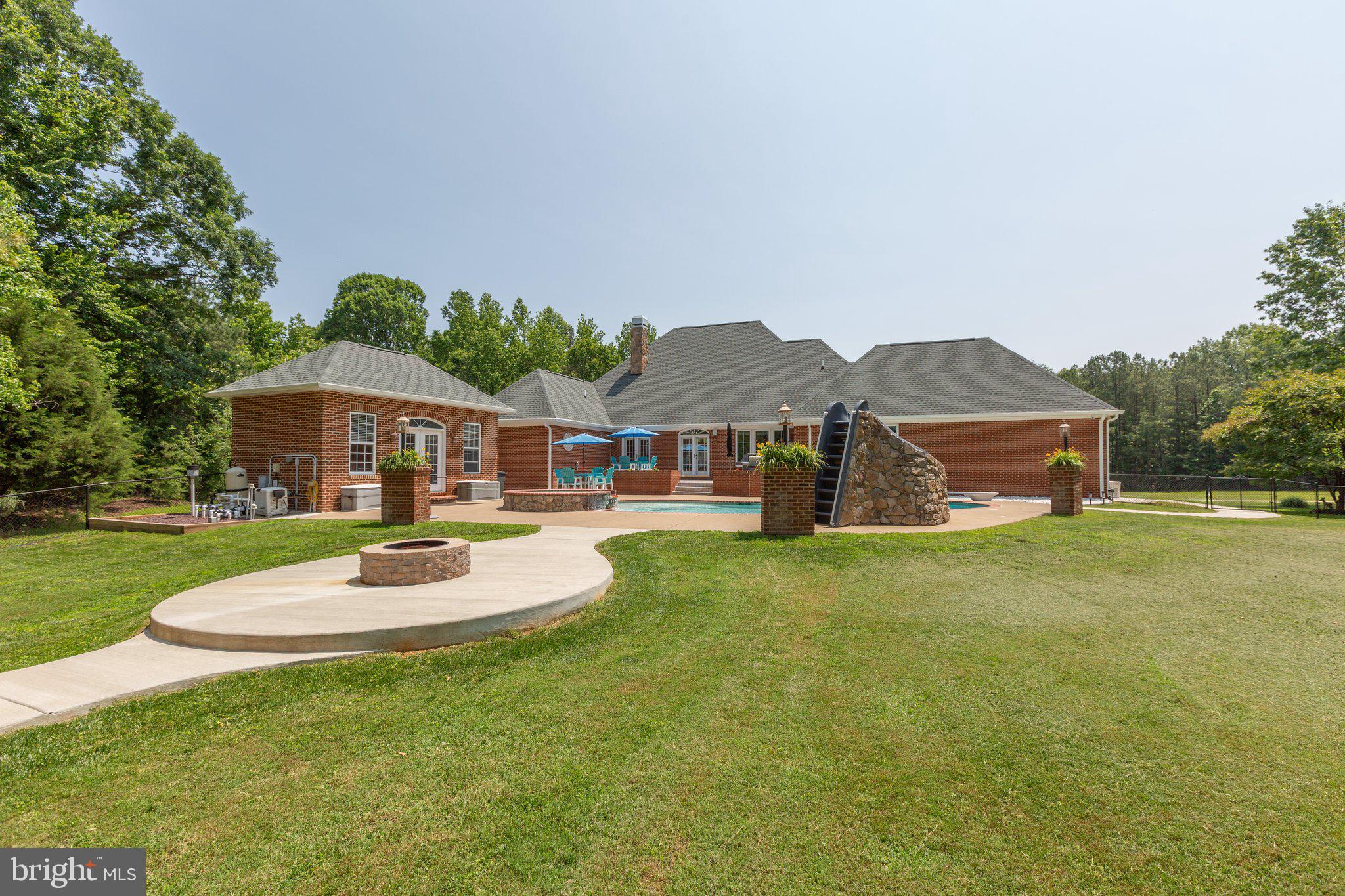 POTOMAC DIST - Residential