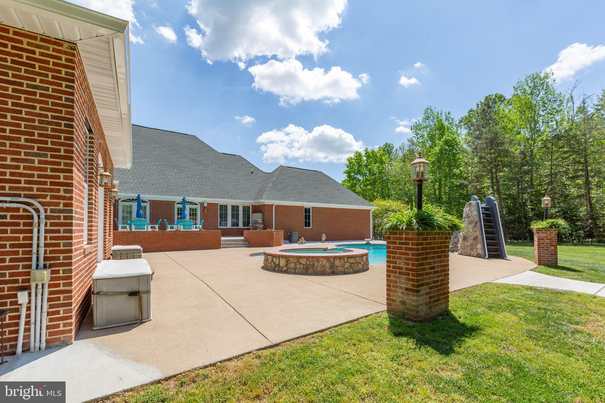 POTOMAC DIST - Residential