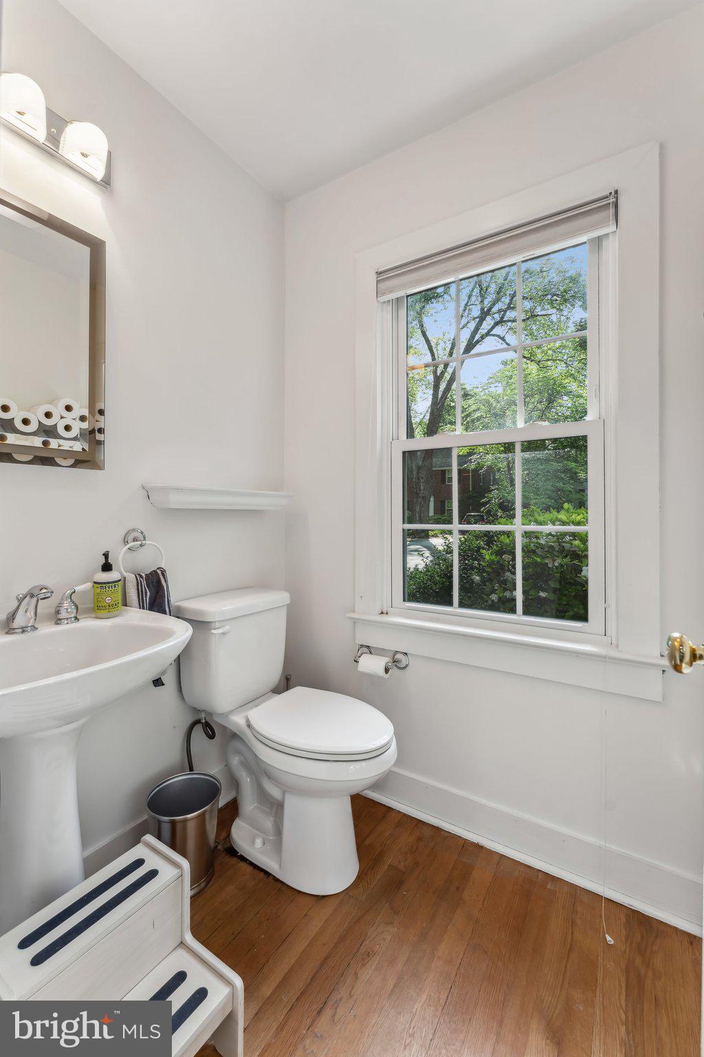 MADISON MANOR - Residential