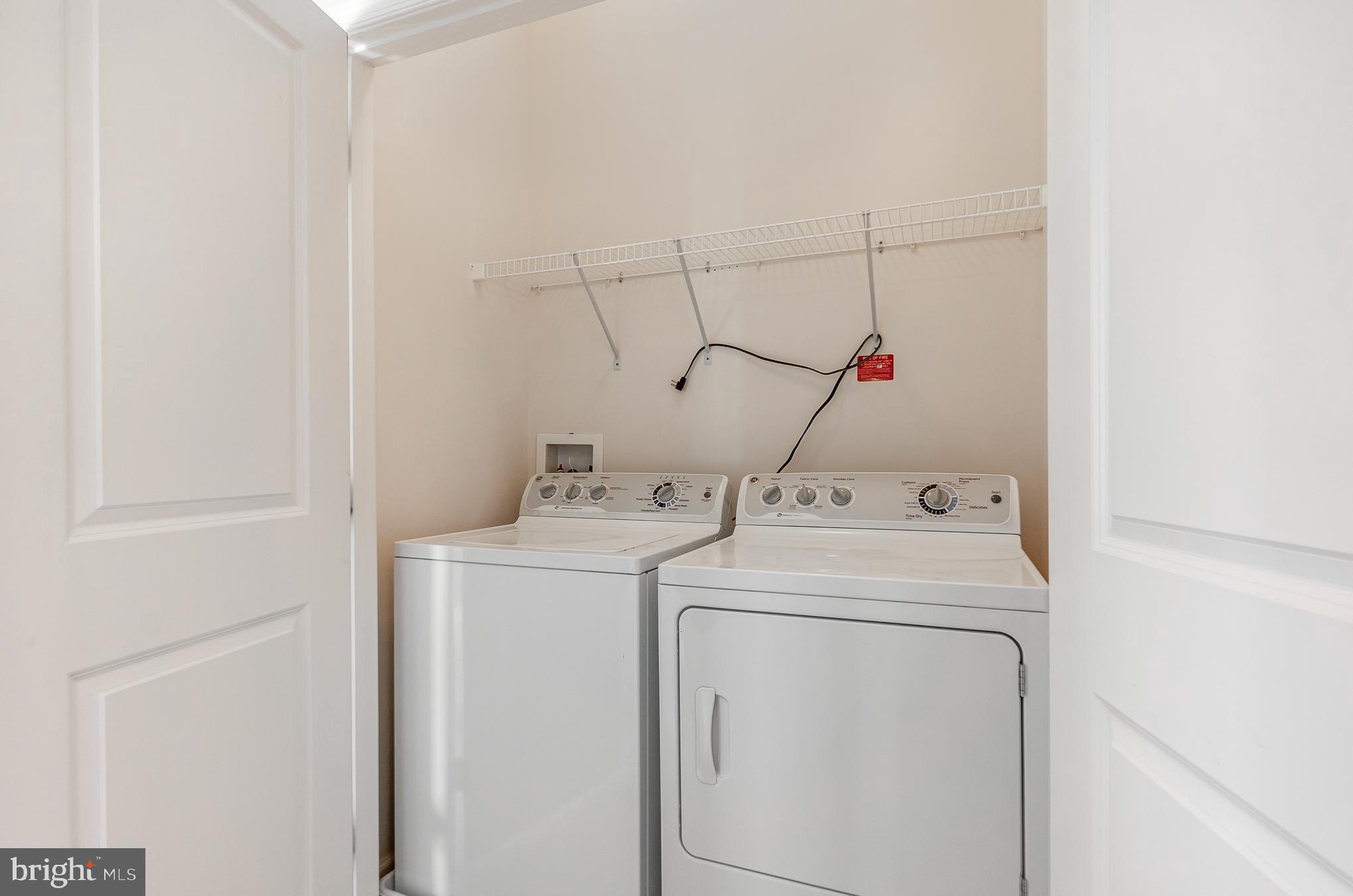 HOWARD SQUARE - Residential