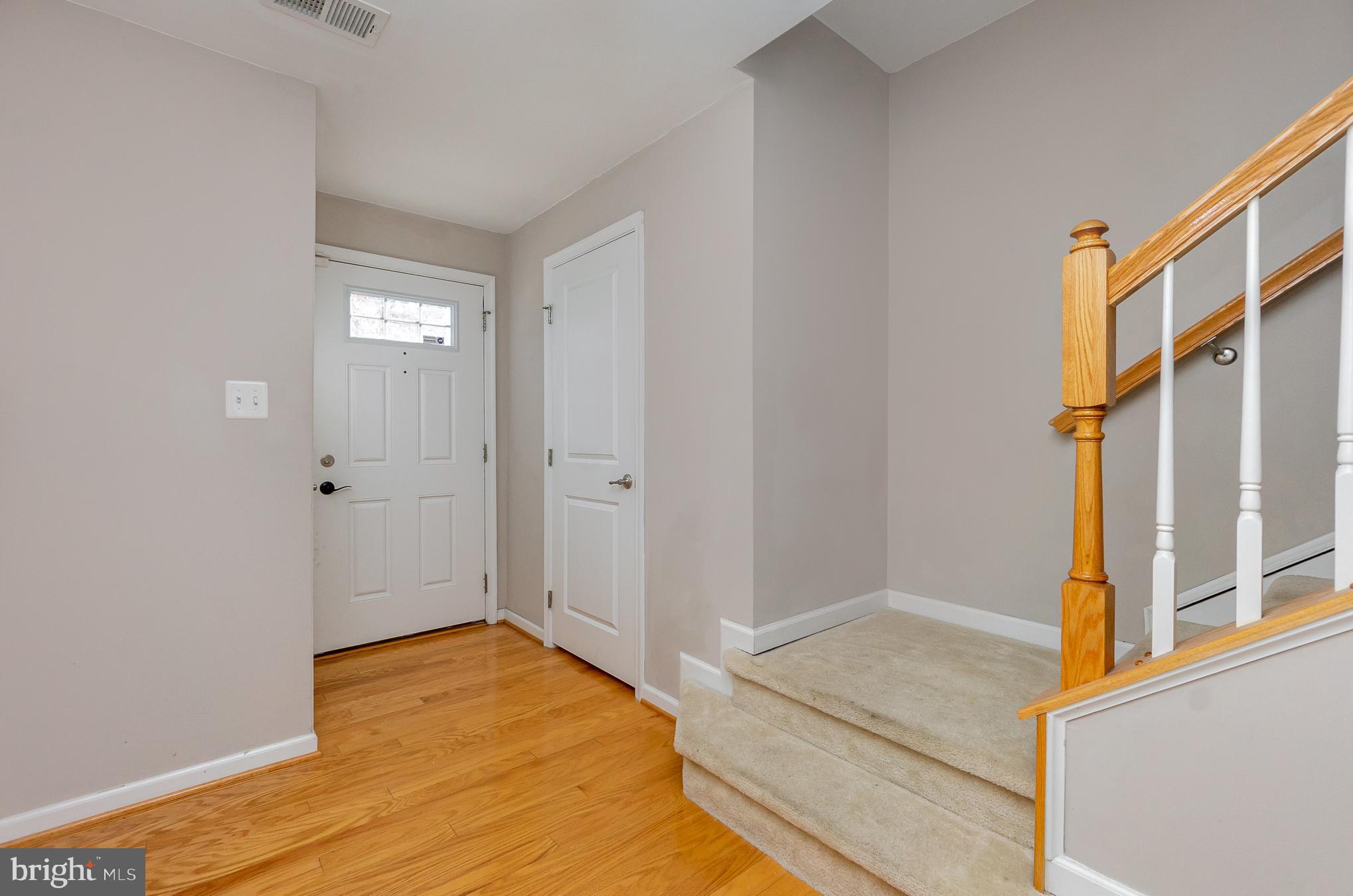 HOWARD SQUARE - Residential