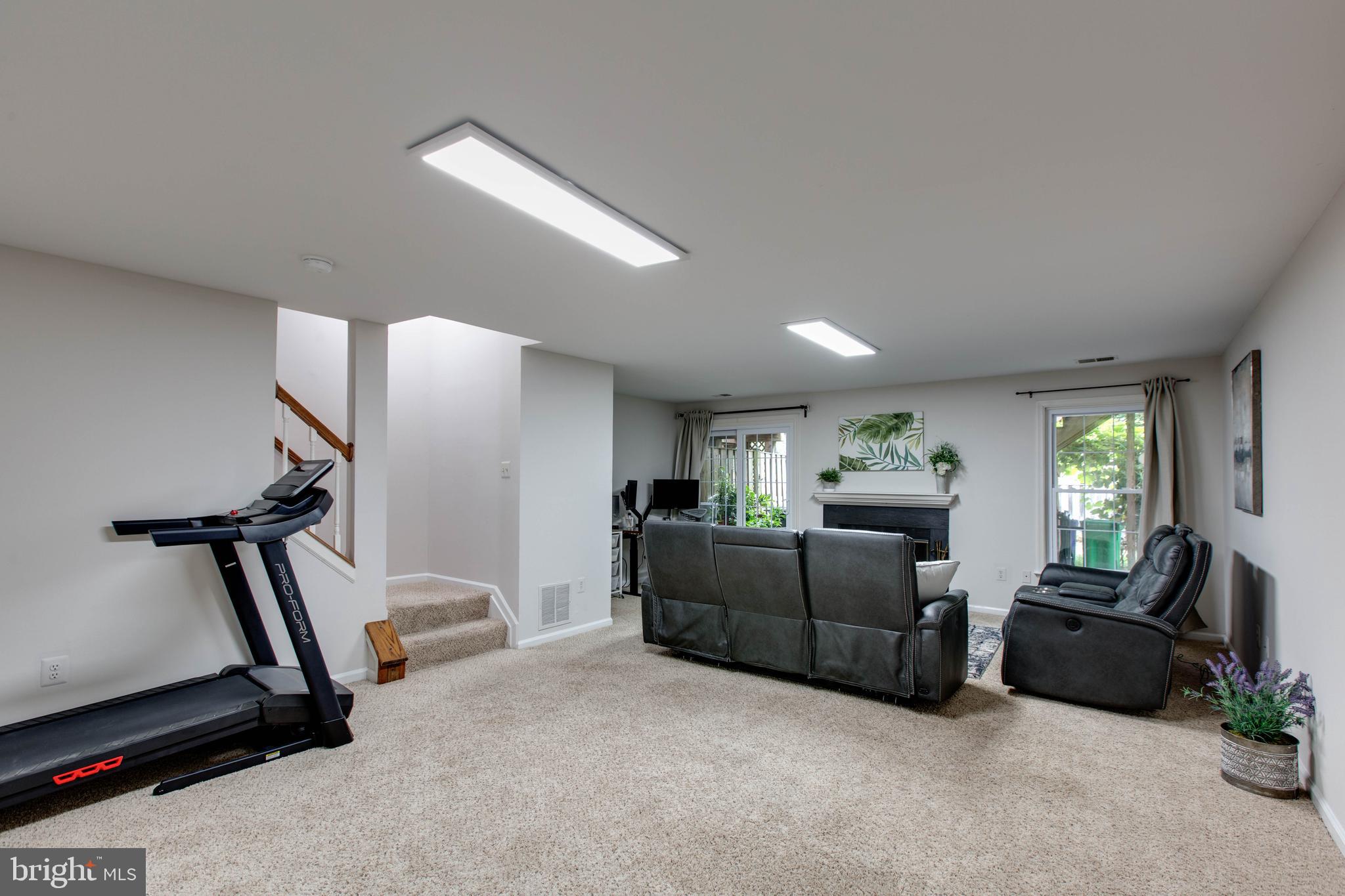 DORSEY SEARCH - Residential