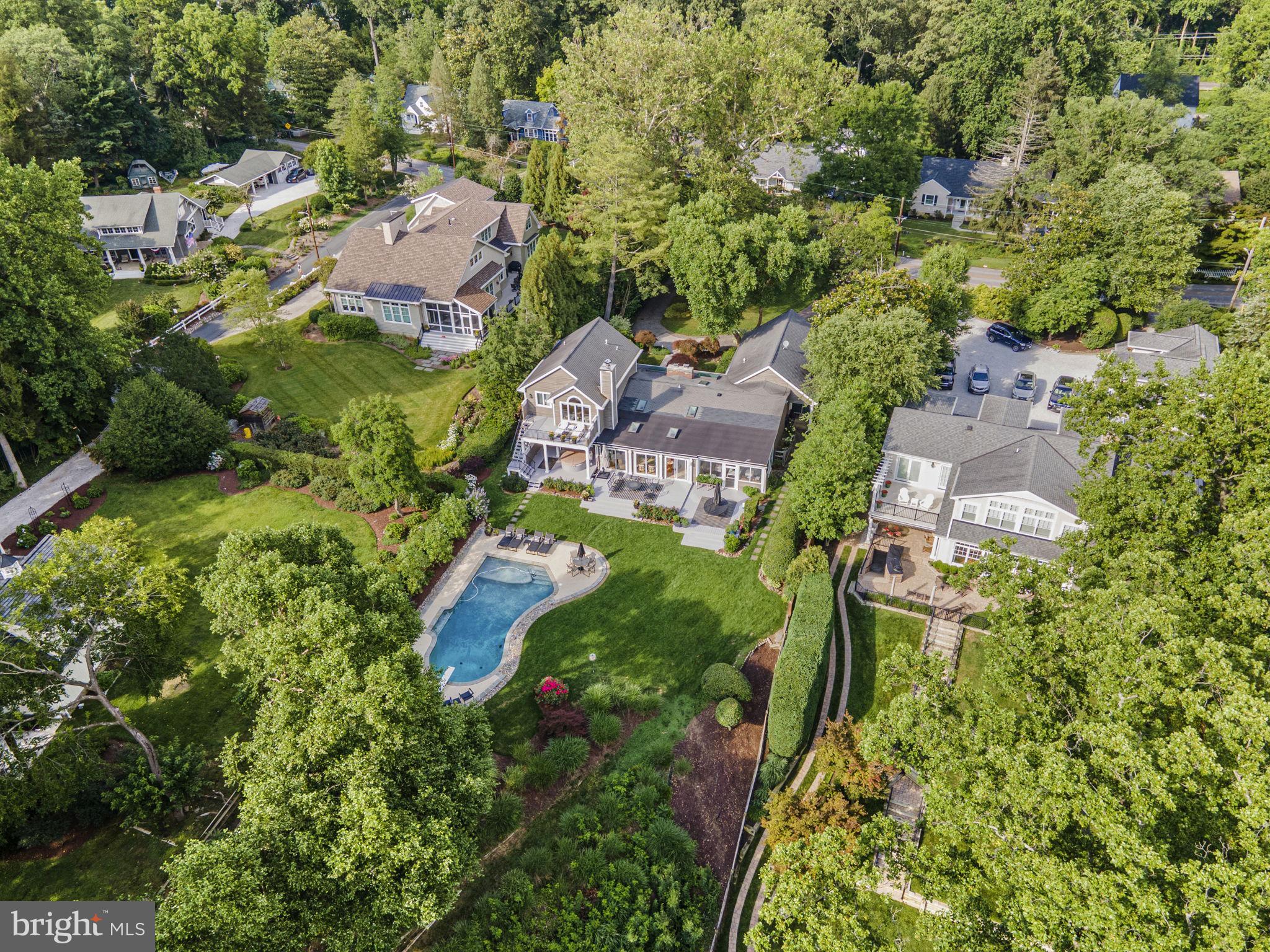 OLDE SEVERNA PARK - Residential