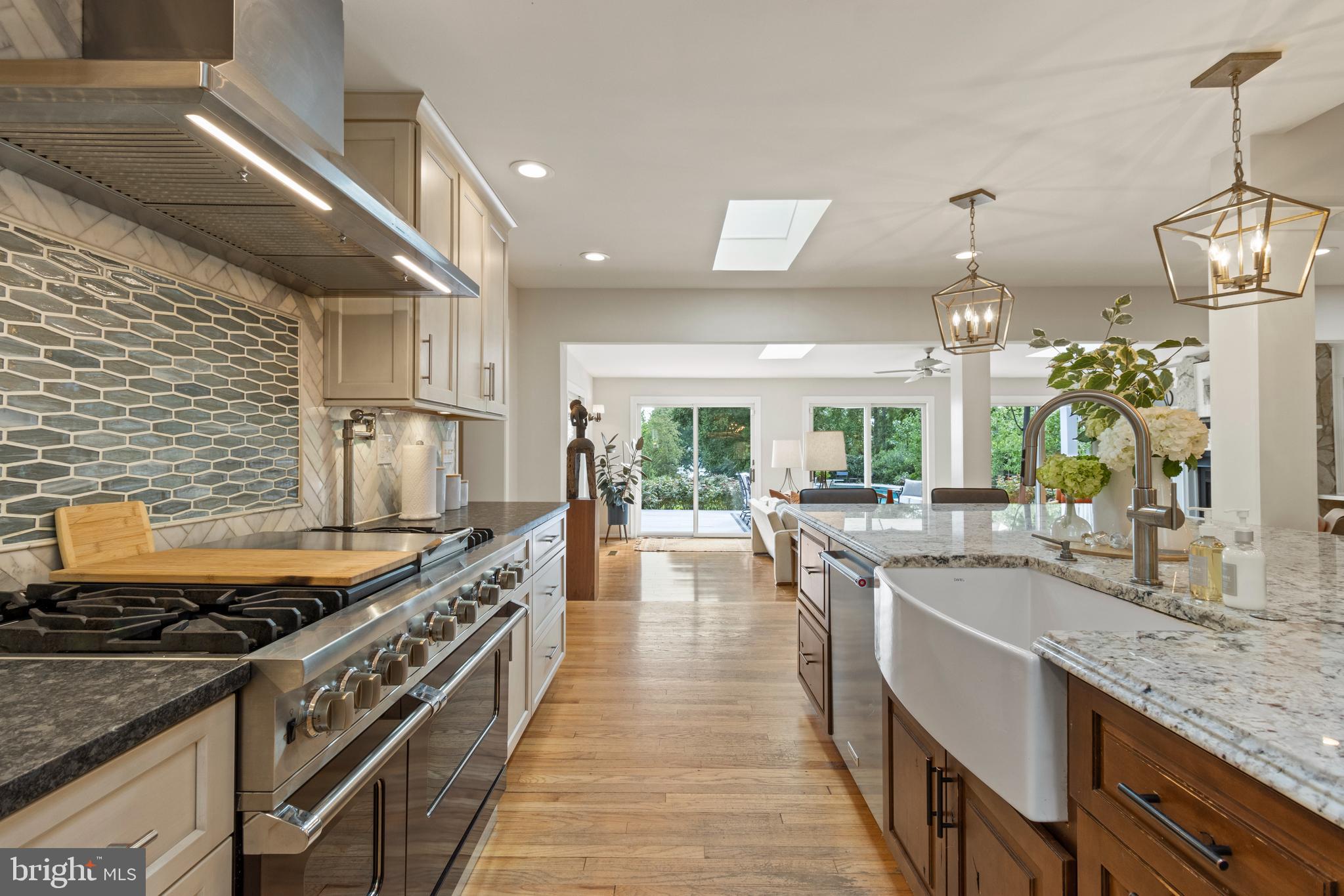 OLDE SEVERNA PARK - Residential