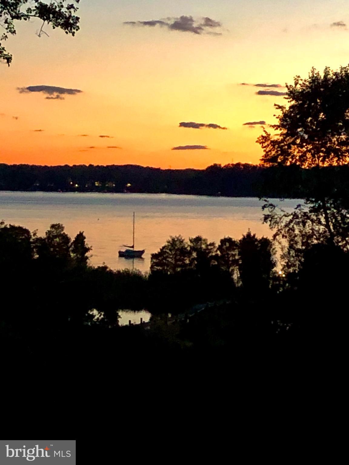 OLDE SEVERNA PARK - Residential