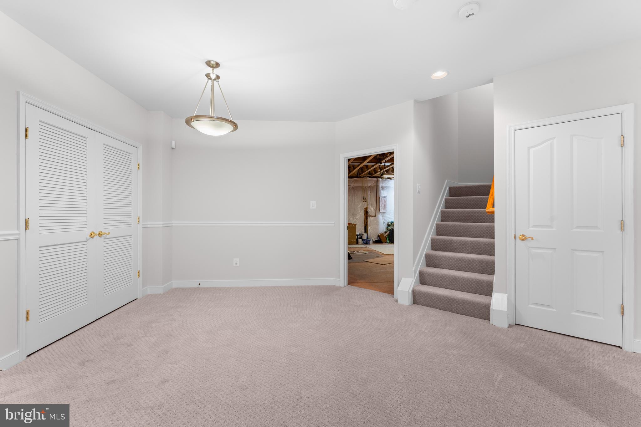 HERITAGE HUNT - Residential