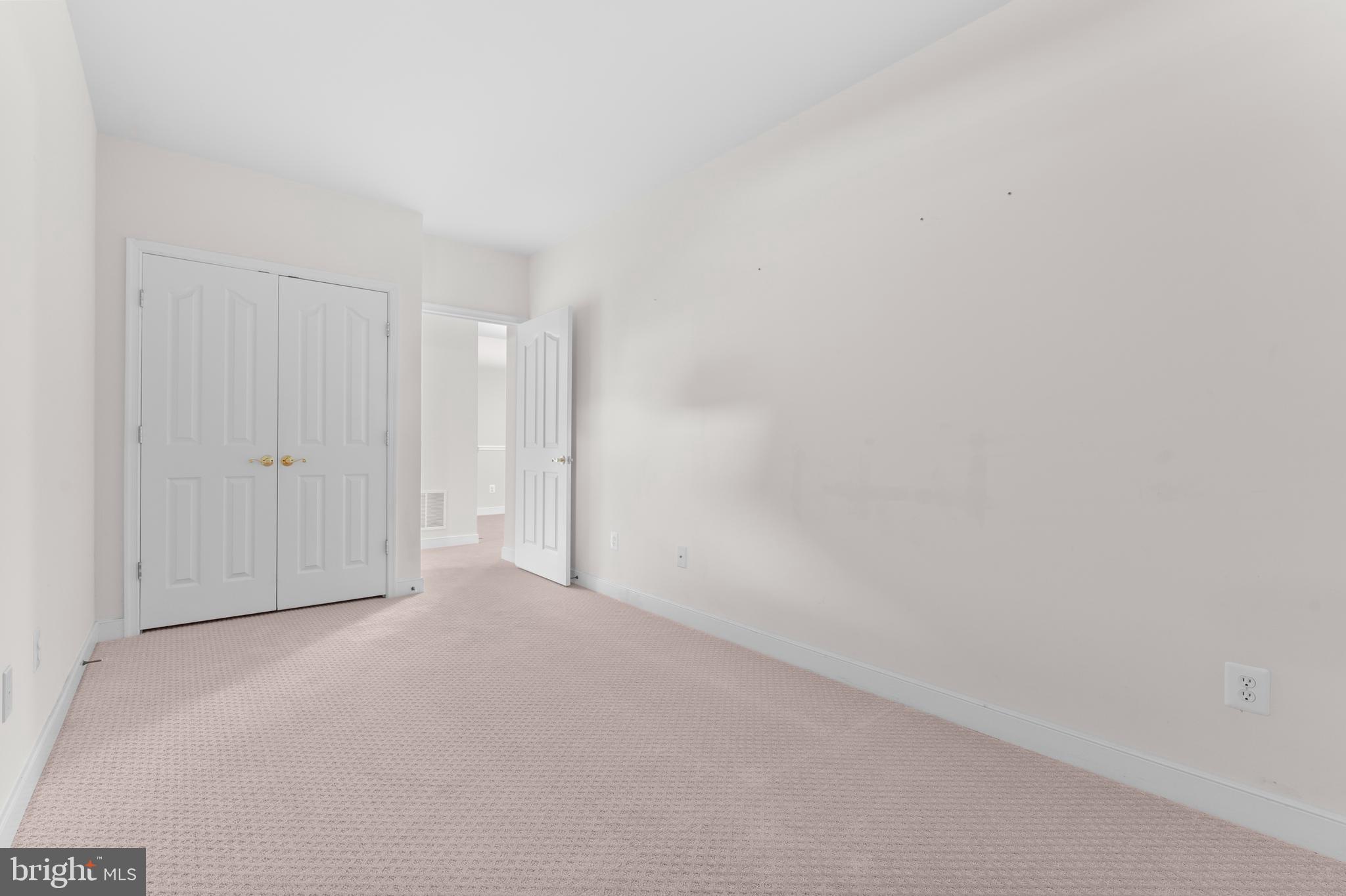 HERITAGE HUNT - Residential