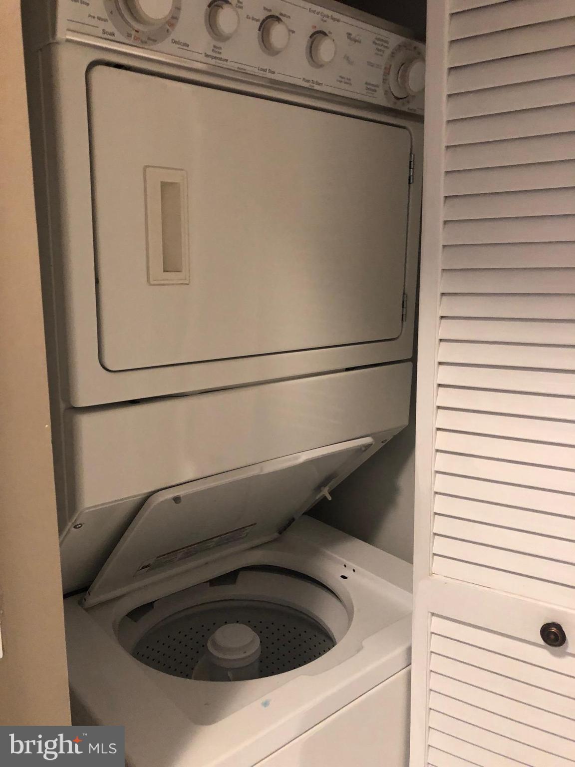 HARBORVIEW - Residential Lease