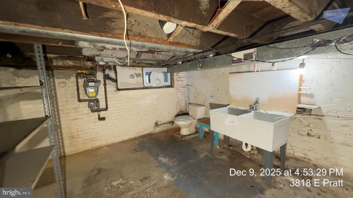 HIGHLANDTOWN - Residential