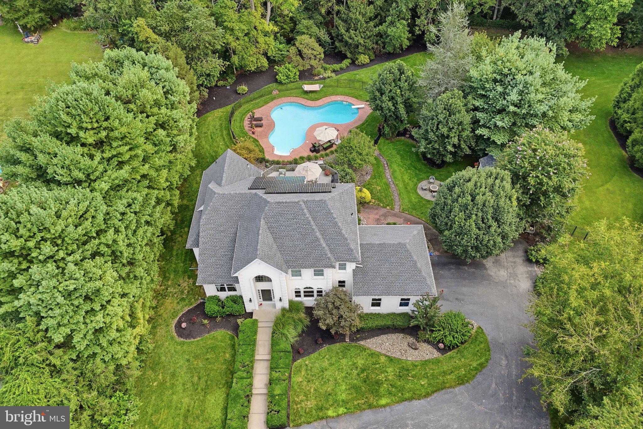 470 OAKSHADE ROAD