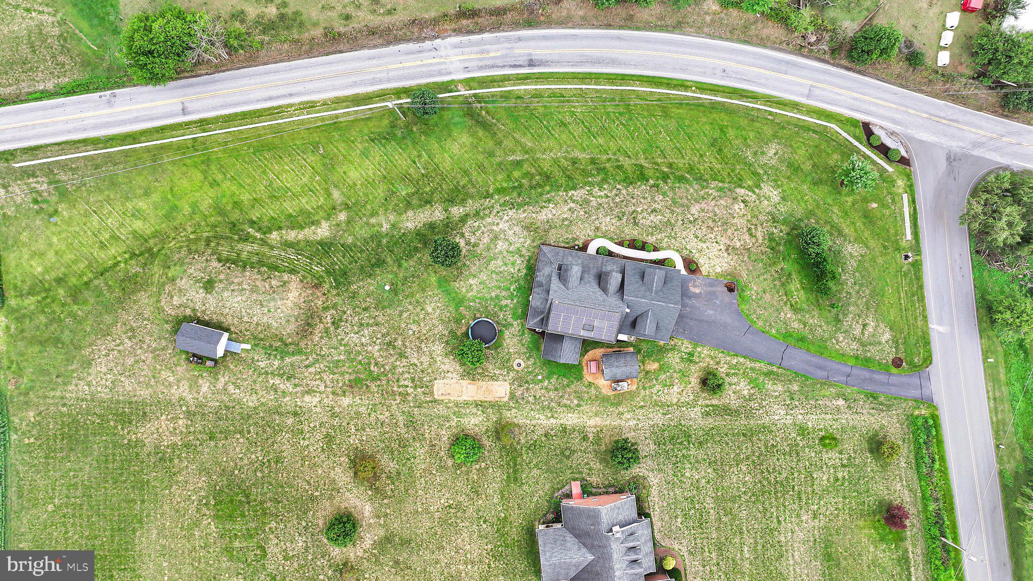 1393 MOUNTAIN DRIVE