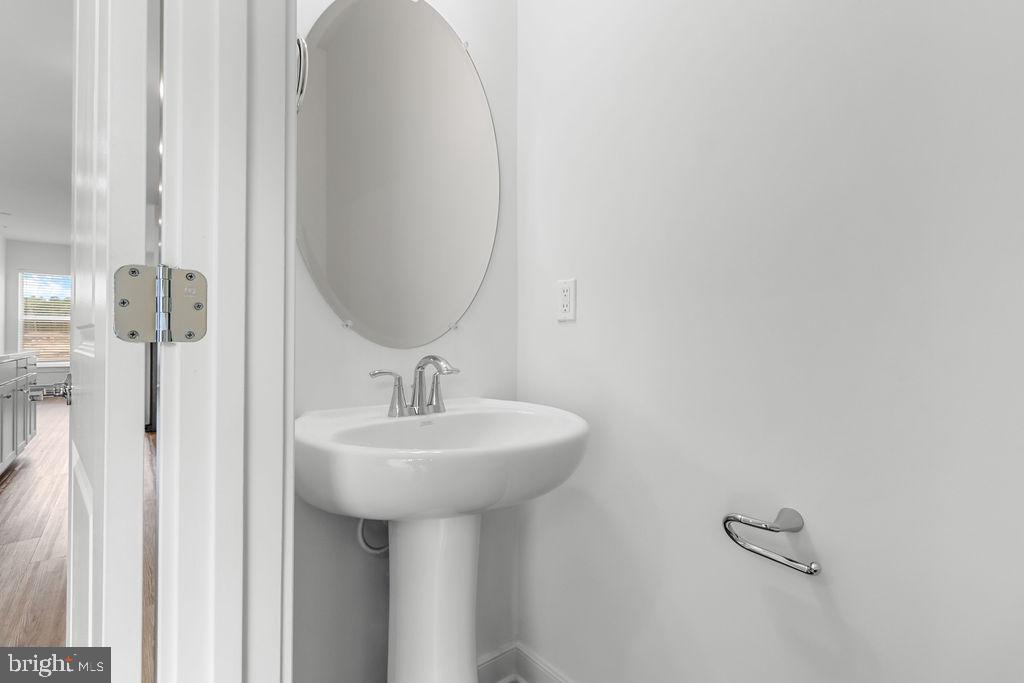 WATERSHED - Residential Lease