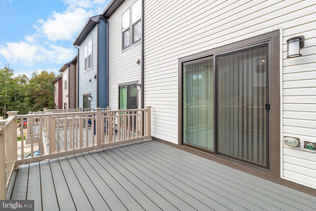 WATERSHED - Residential Lease