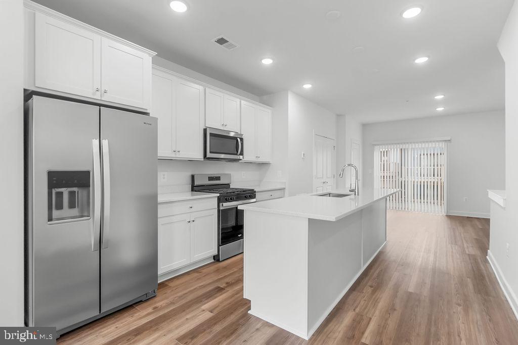 WATERSHED - Residential Lease