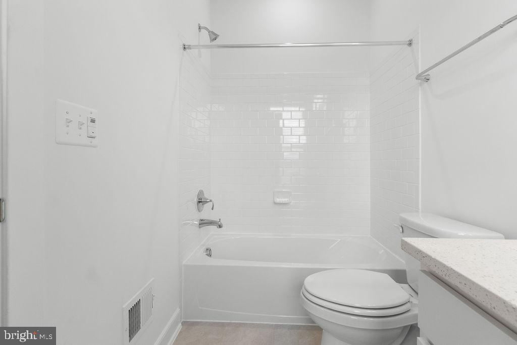 WATERSHED - Residential Lease