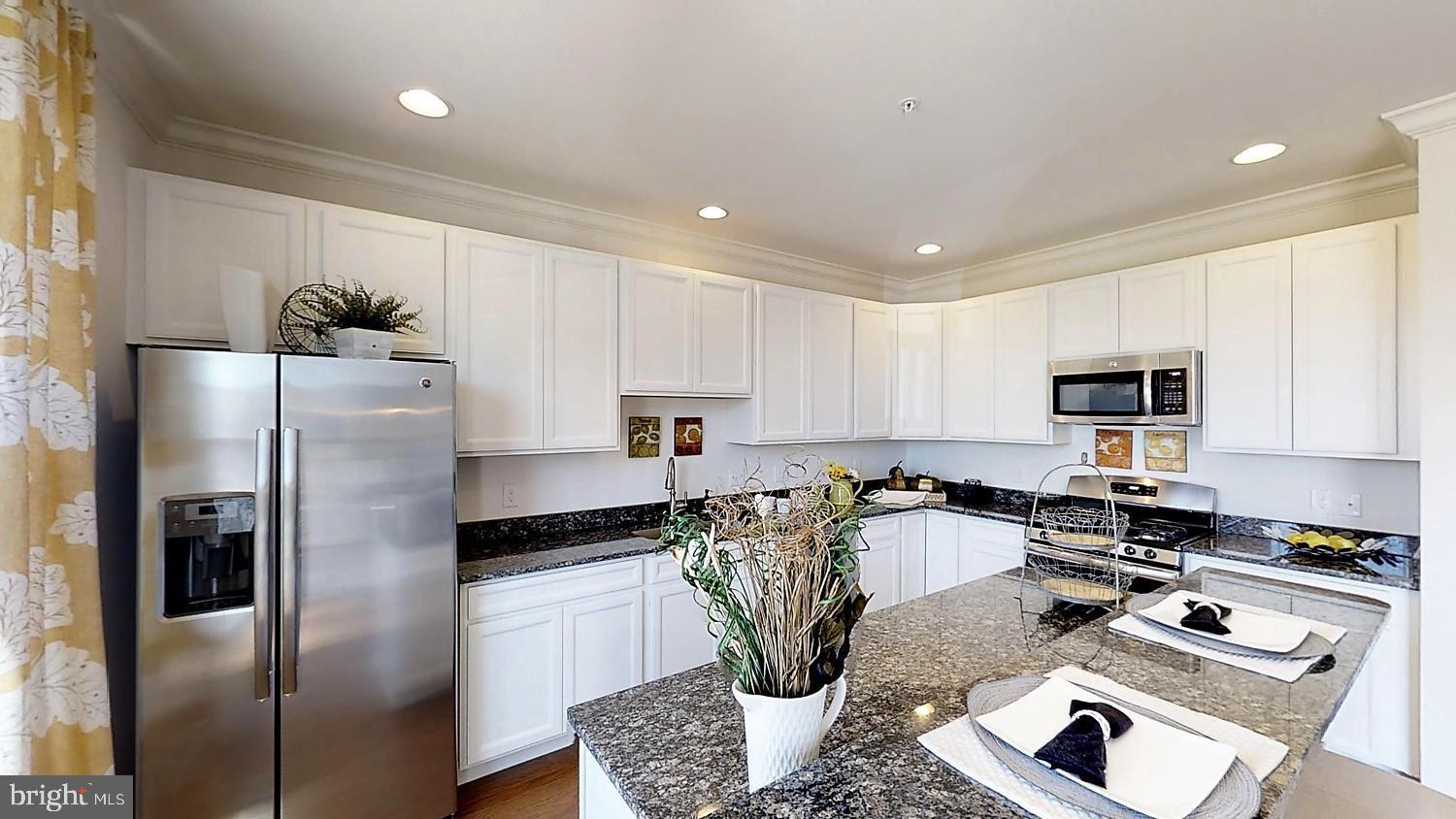 ELLENDALE - Residential