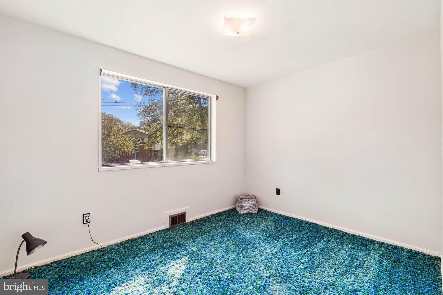 COLLEGE PARK ESTATES - Residential