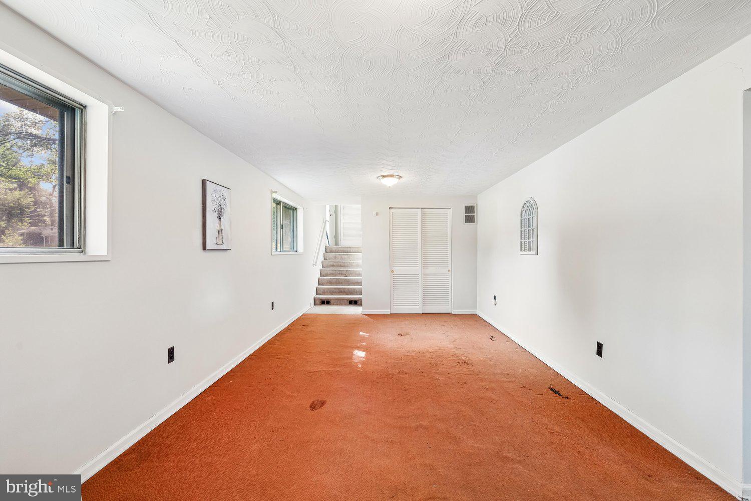 COLLEGE PARK ESTATES - Residential