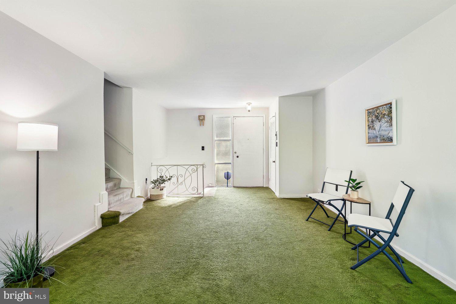 COLLEGE PARK ESTATES - Residential