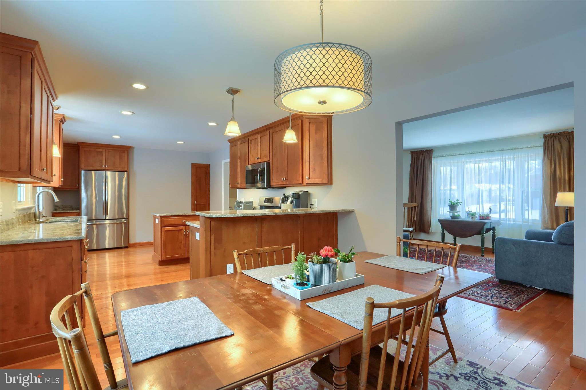 COUNTRY CLUB PARK - Residential