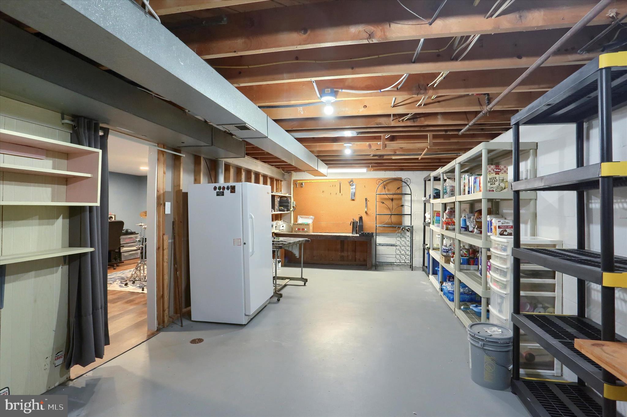 COUNTRY CLUB PARK - Residential