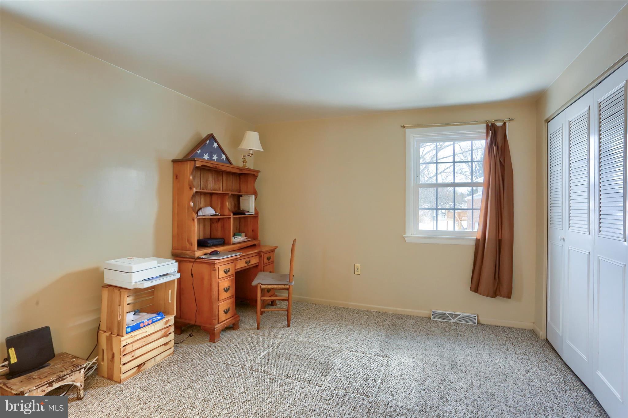 COUNTRY CLUB PARK - Residential