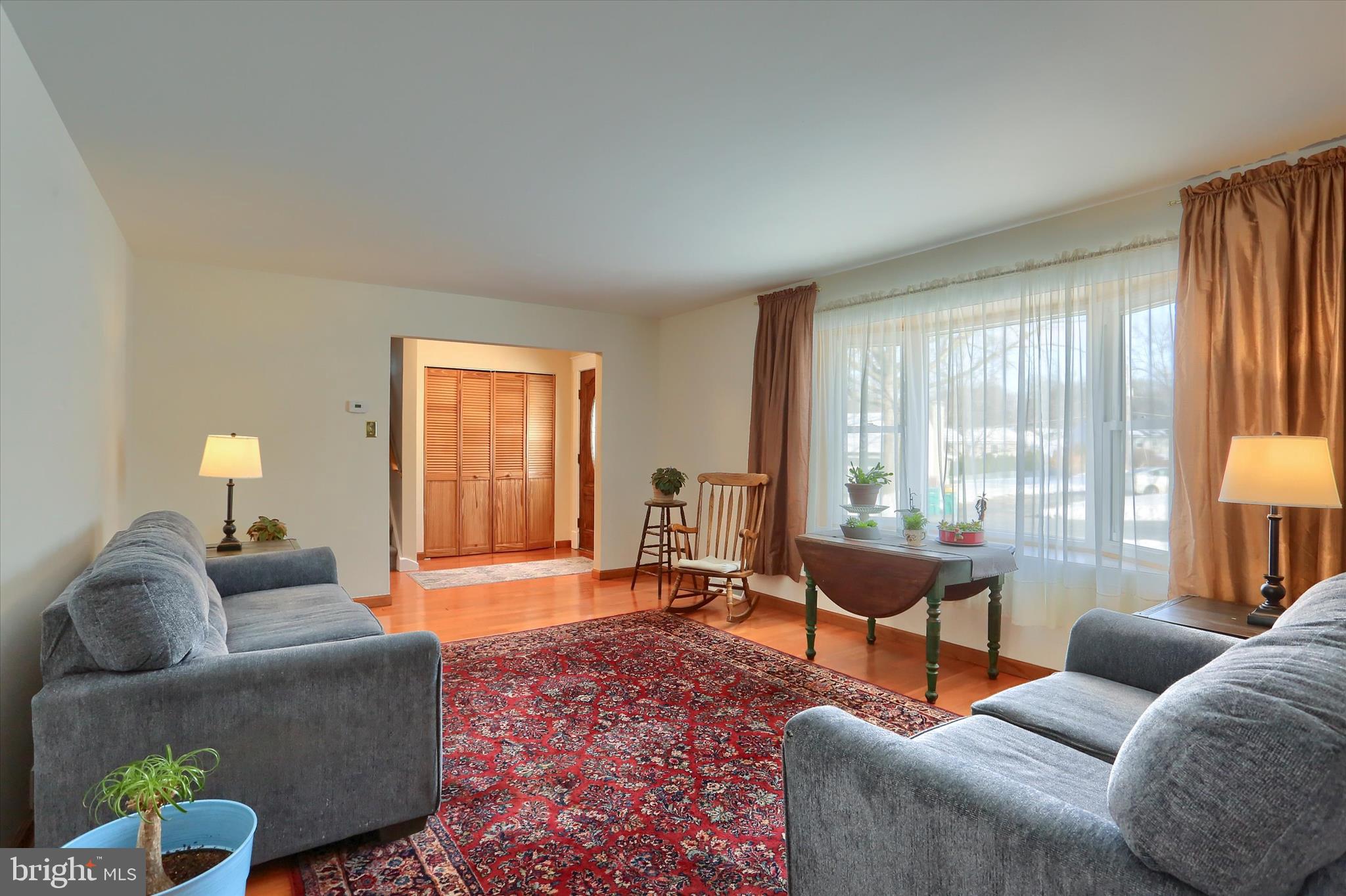 COUNTRY CLUB PARK - Residential