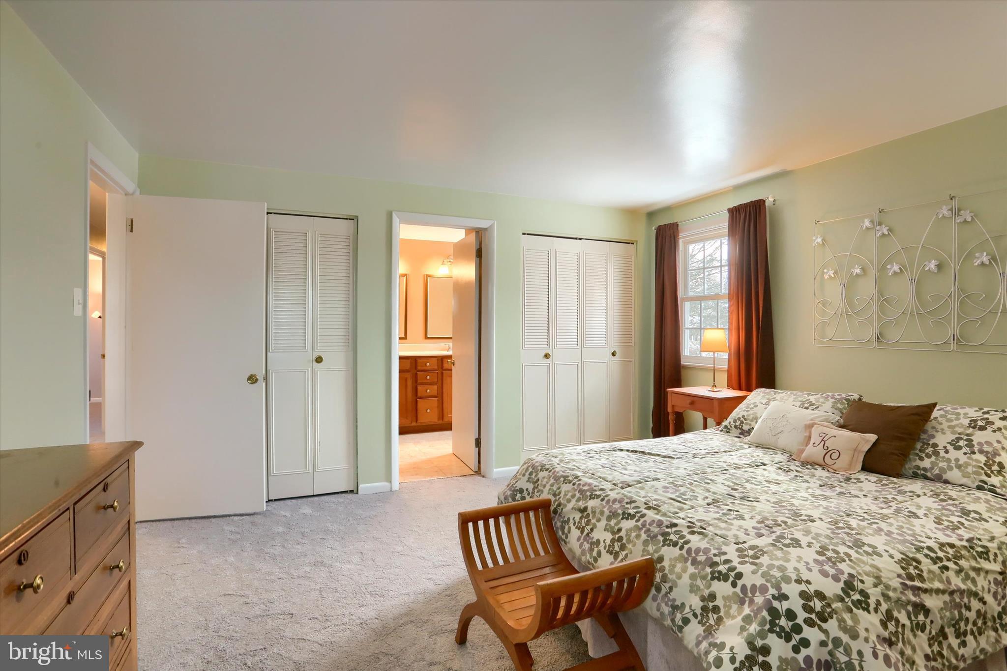 COUNTRY CLUB PARK - Residential