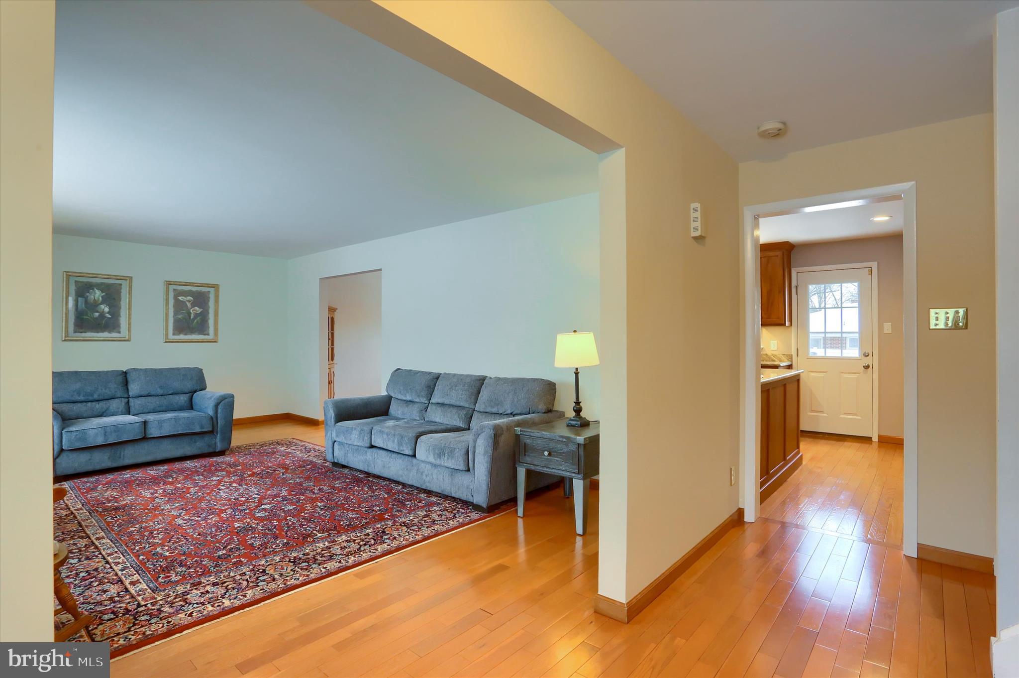 COUNTRY CLUB PARK - Residential