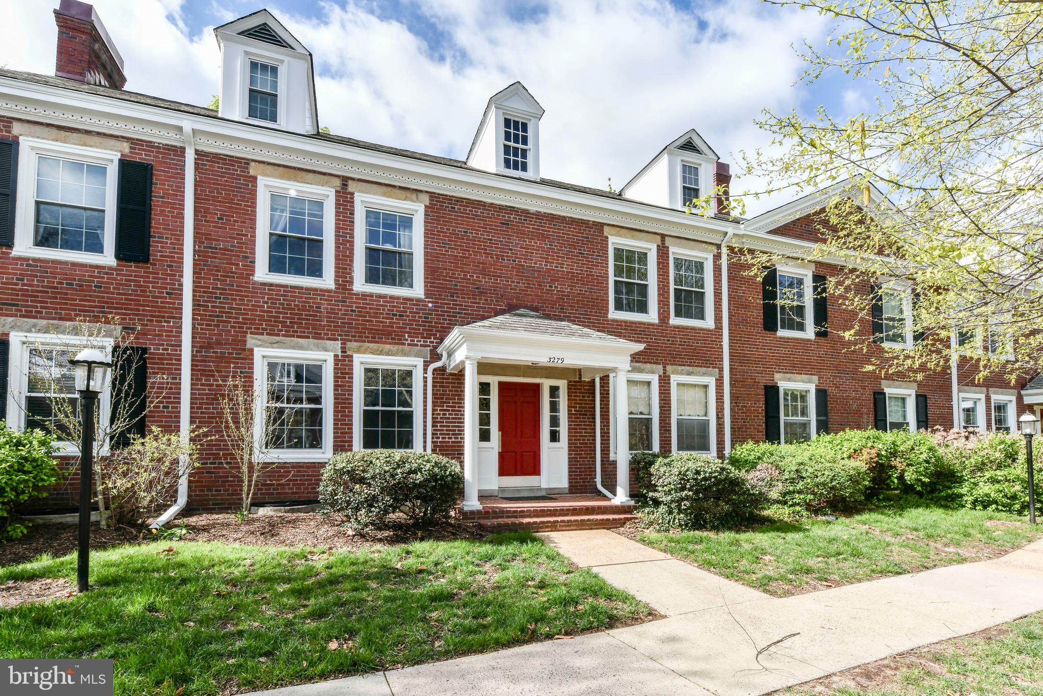 FAIRLINGTON - Residential