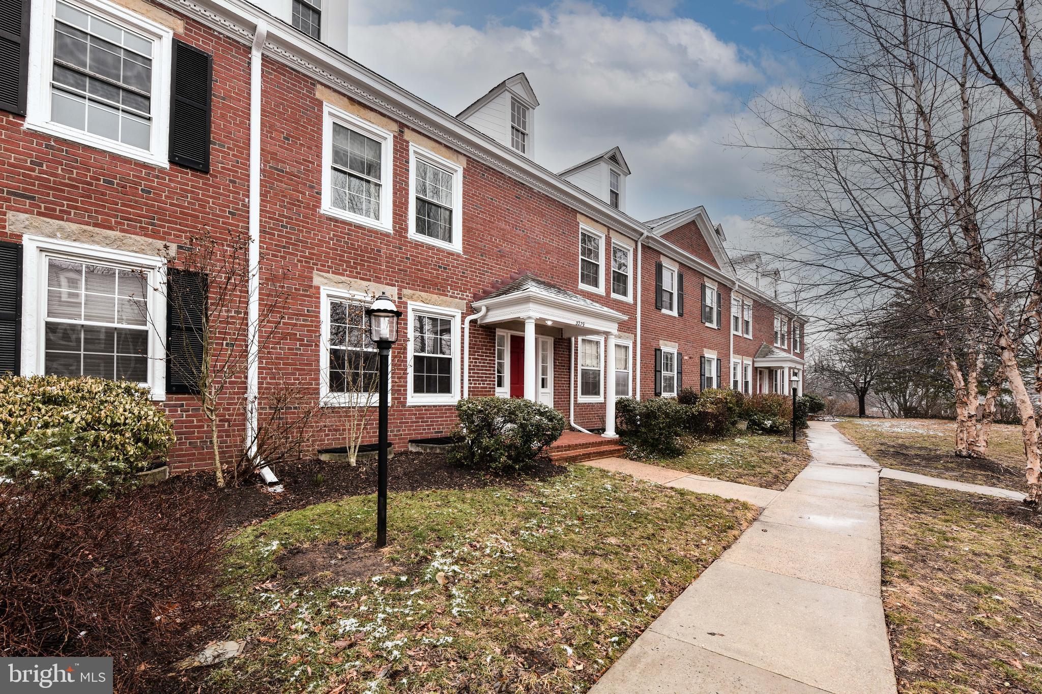 FAIRLINGTON - Residential