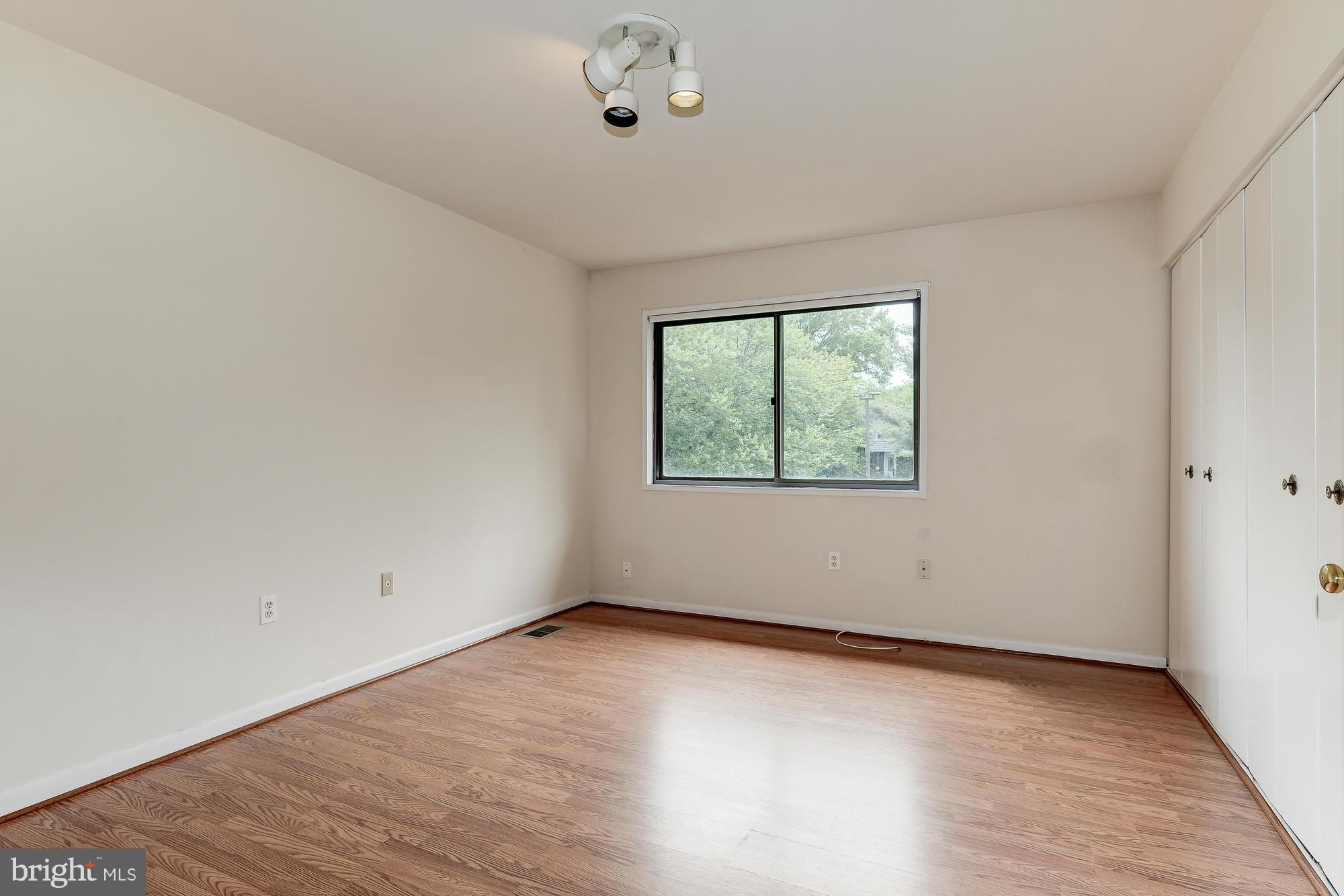 GERMANTOWN PARK - Residential Lease