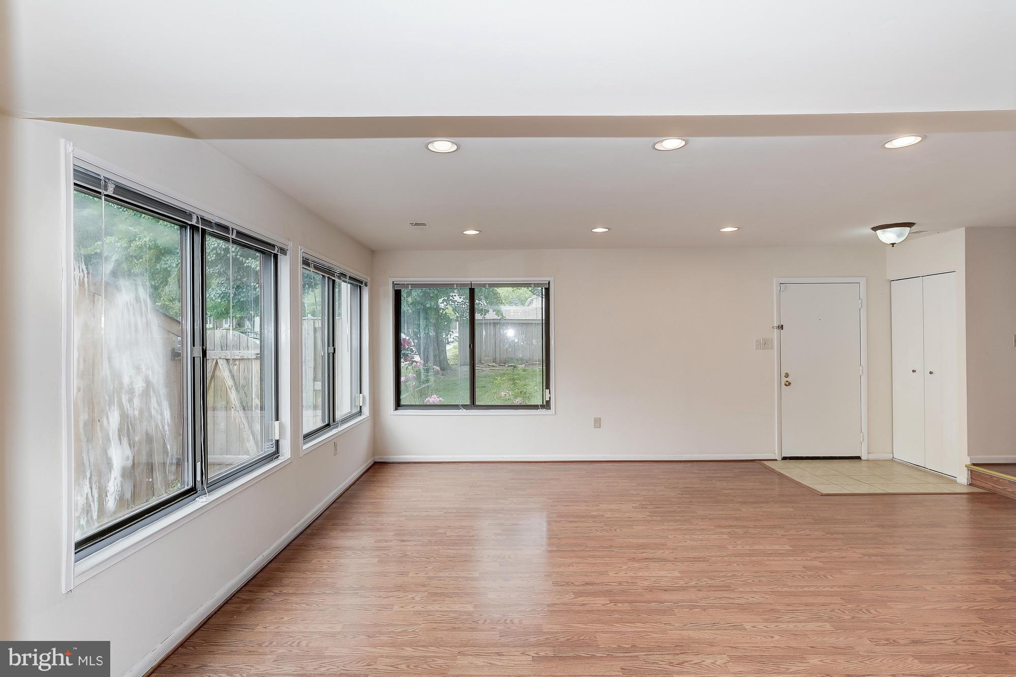 GERMANTOWN PARK - Residential Lease