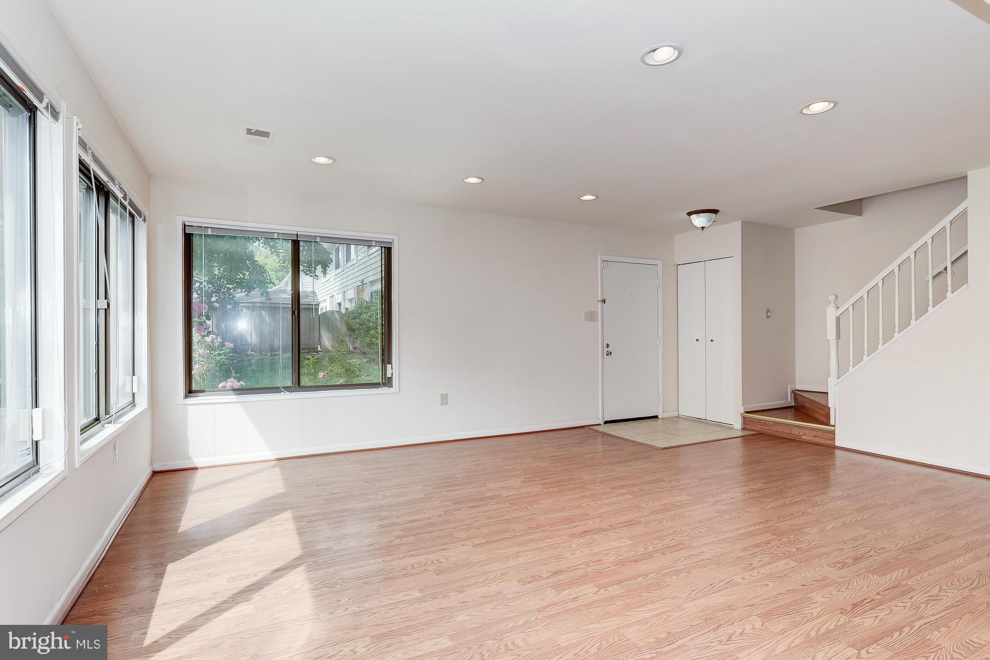 GERMANTOWN PARK - Residential Lease