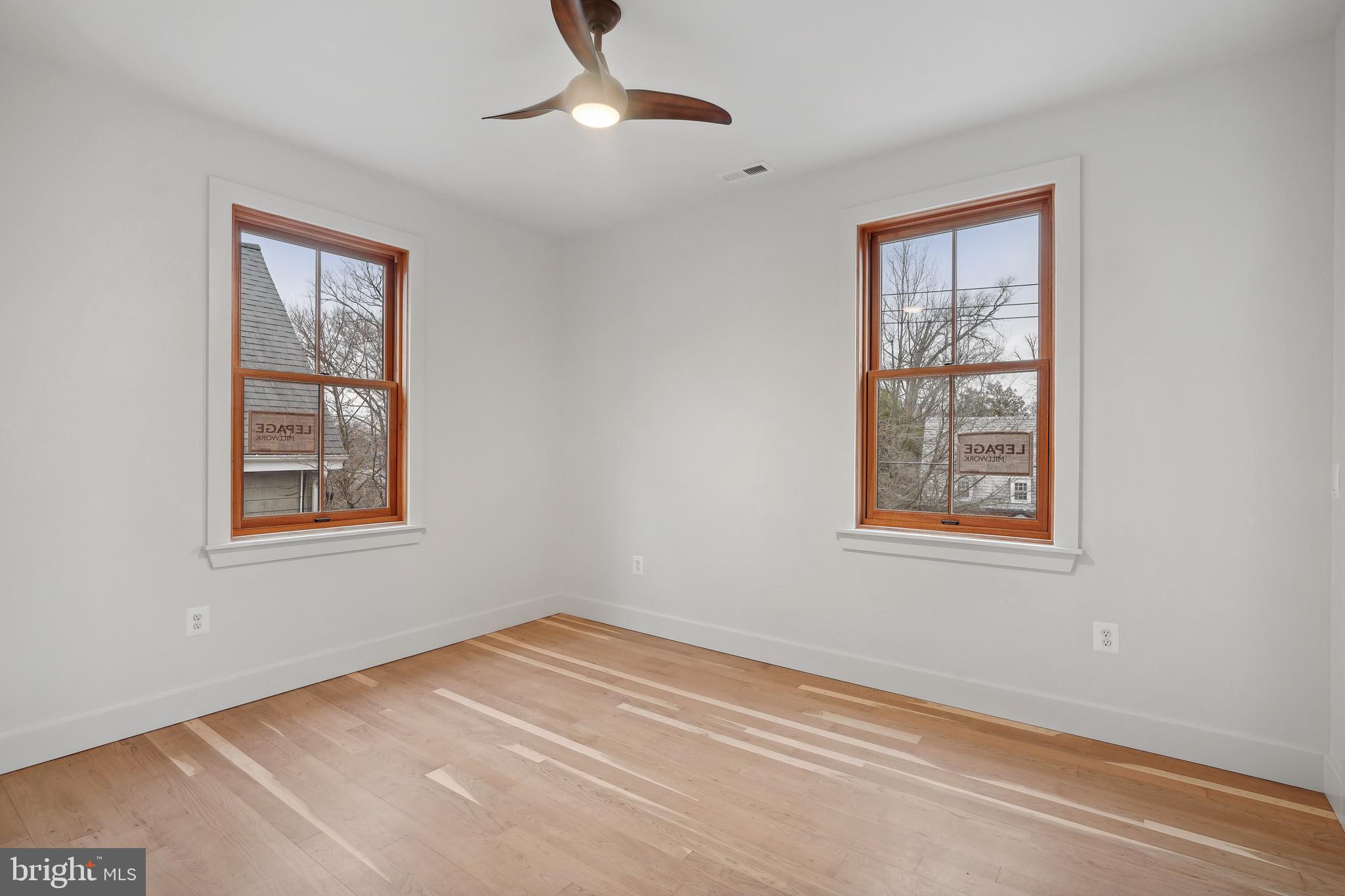CHEVY CHASE - Residential