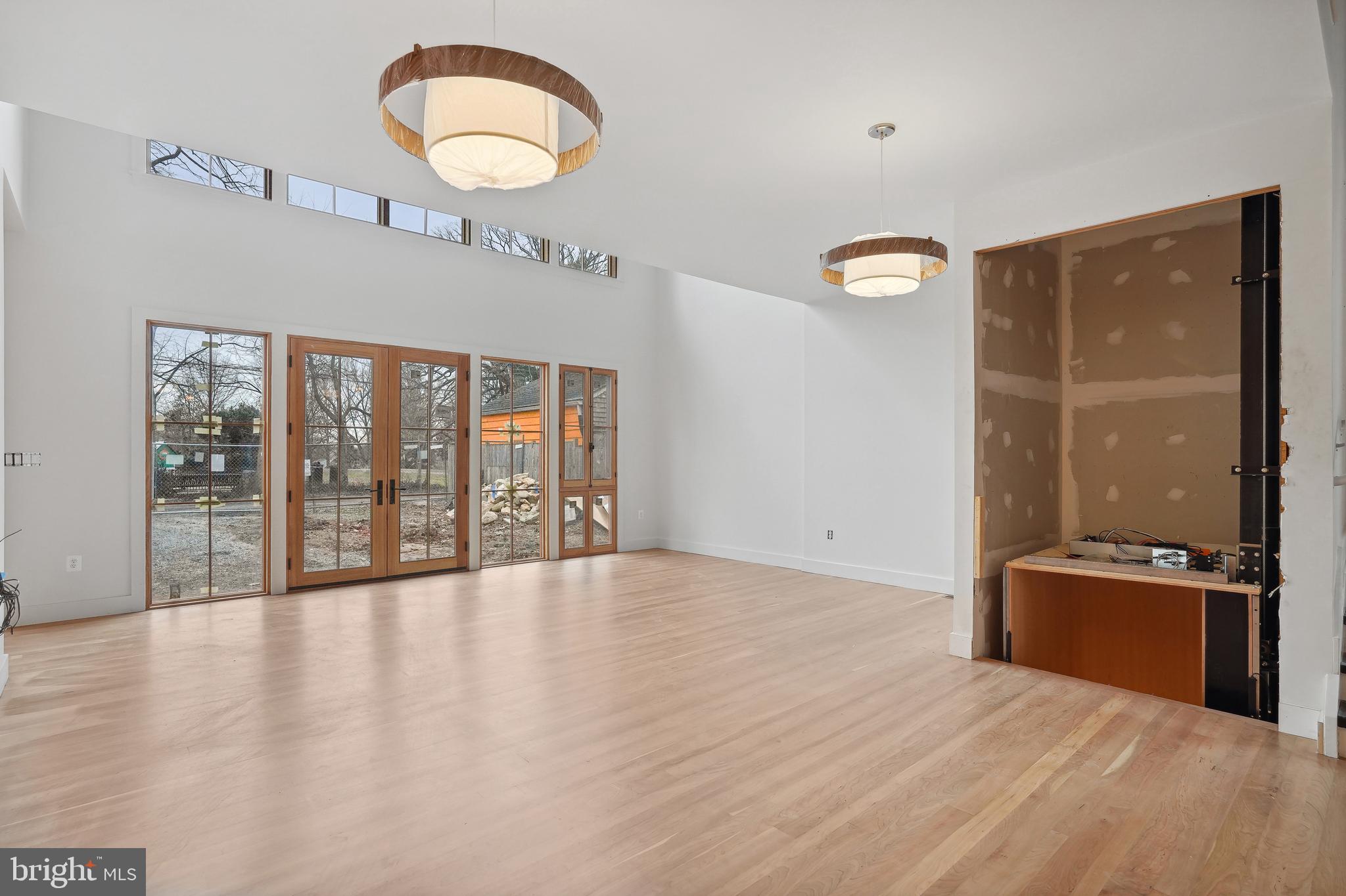 CHEVY CHASE - Residential
